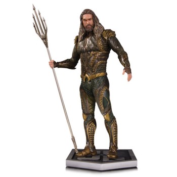 Justice League Movie Statue Aquaman 34 cm